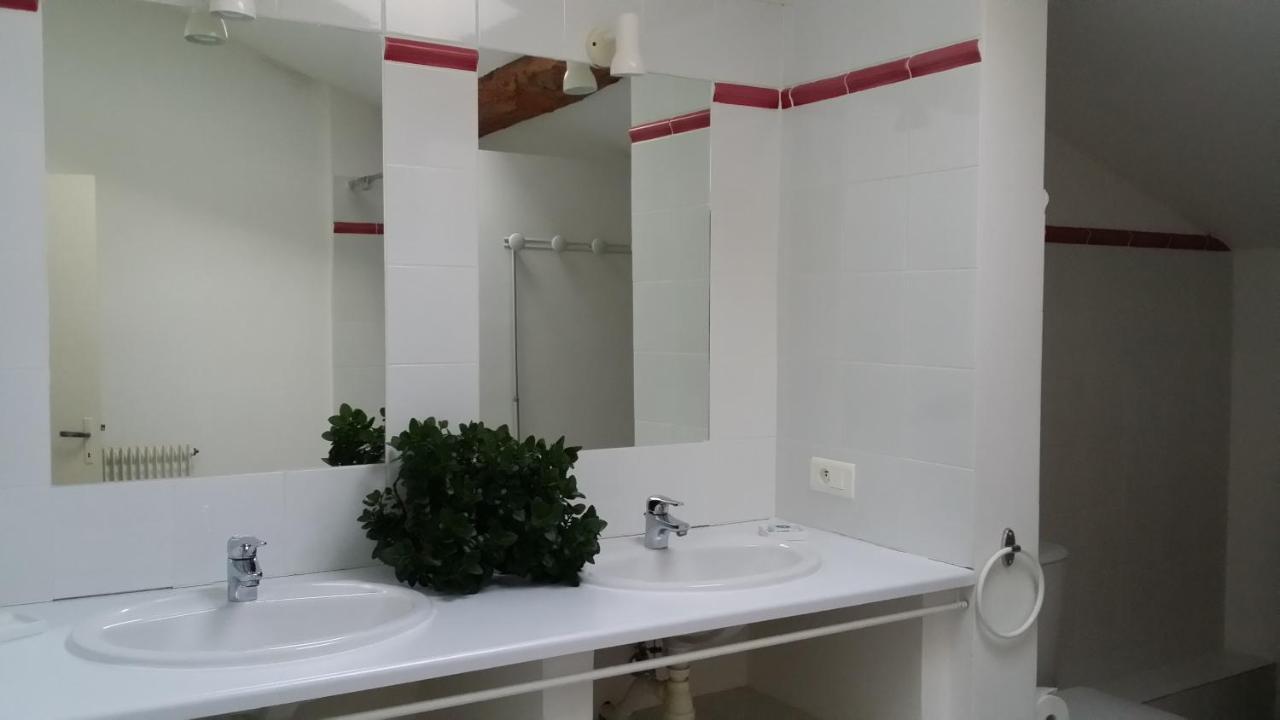 Le Logis Du Pradet Bed & Breakfast Moncrabeau Luaran gambar