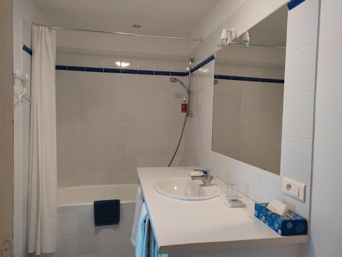 Le Logis Du Pradet Bed & Breakfast Moncrabeau Luaran gambar